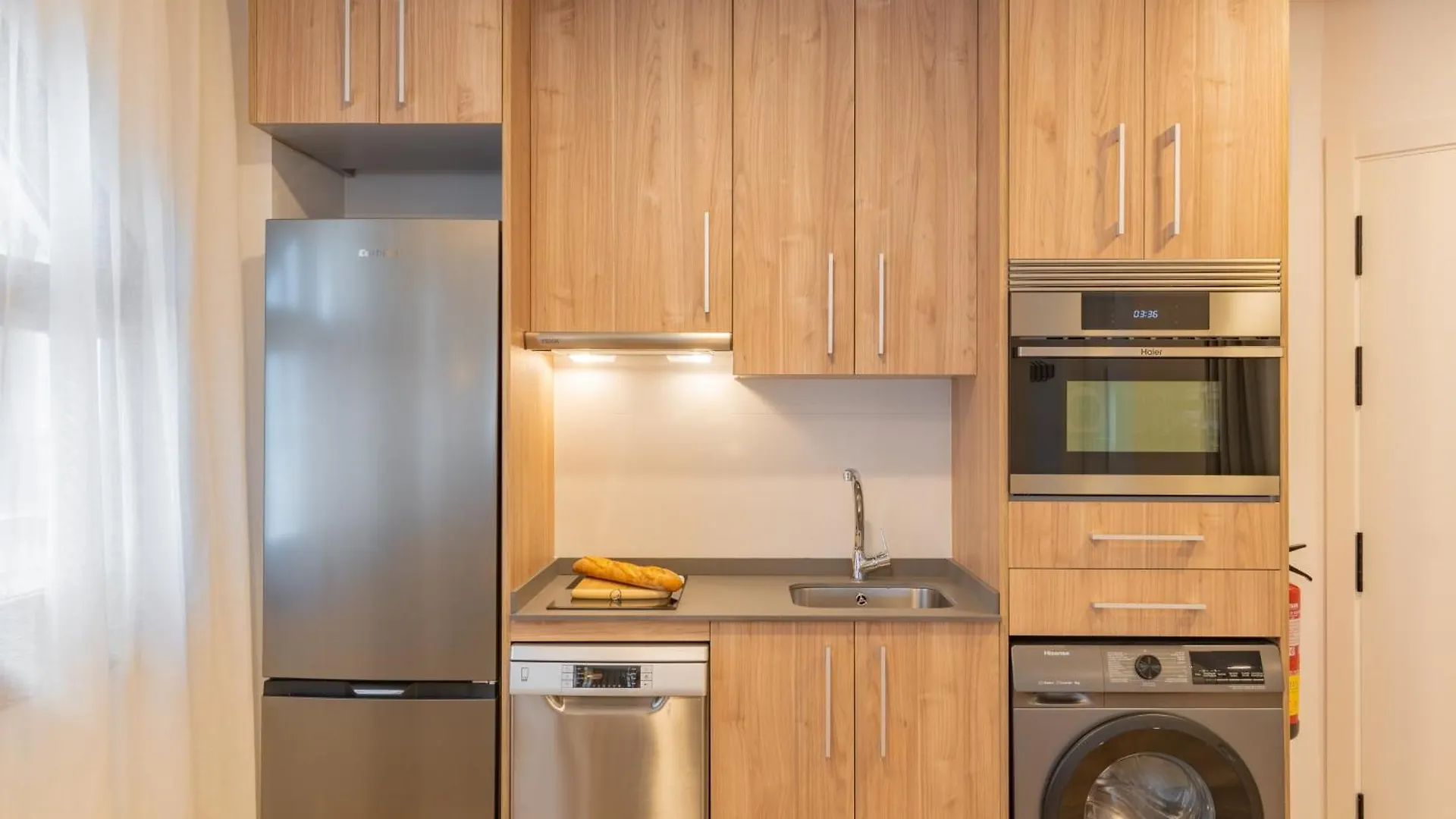 Feelathome Atarazanas Apartments Malaga Spain